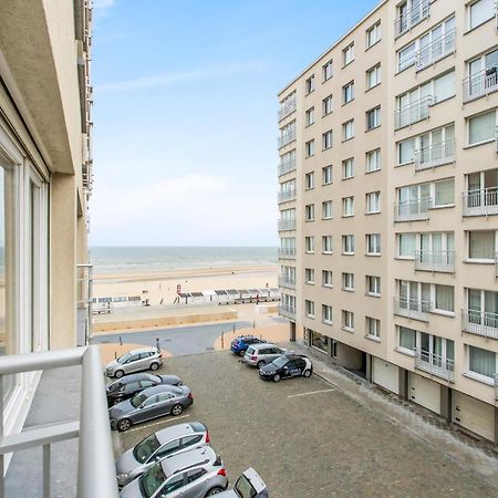Апартаменты Modern And Bright Seaside App W Seaview & Terrace Остенде Экстерьер фото